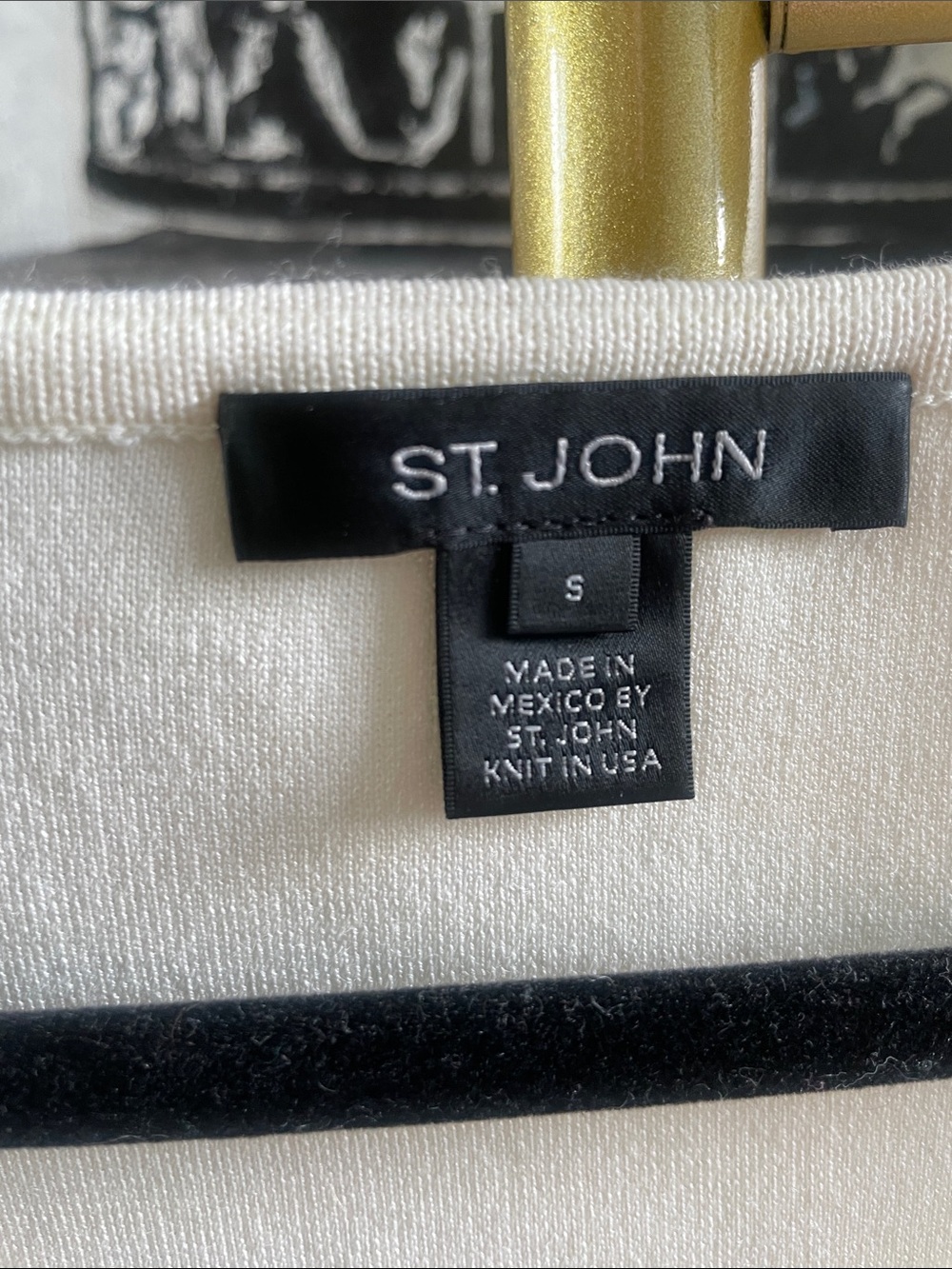 St. John Cream Sleeveless Knit Tank - Picture 2 of 7